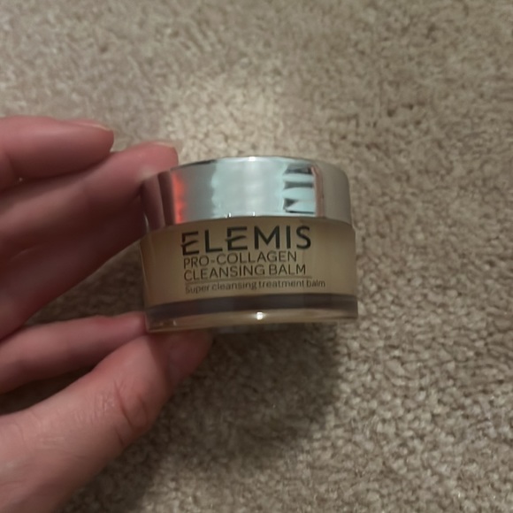 Elemis three piece skincare set - Picture 3 of 4